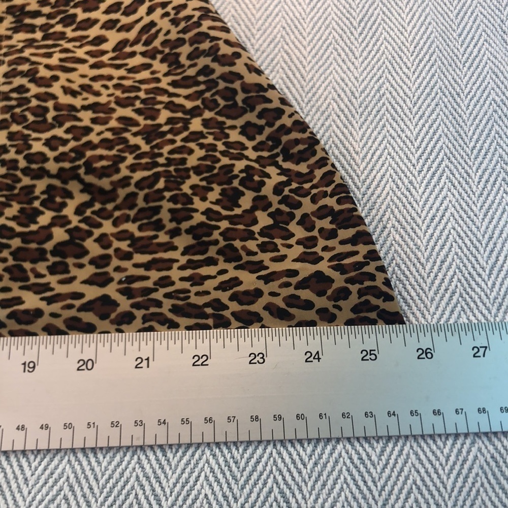VINTAGE KATHIE LEE 18 W Animal Print Button Down Pit to Pit 23 1/4" PREWORN - Picture 11 of 16